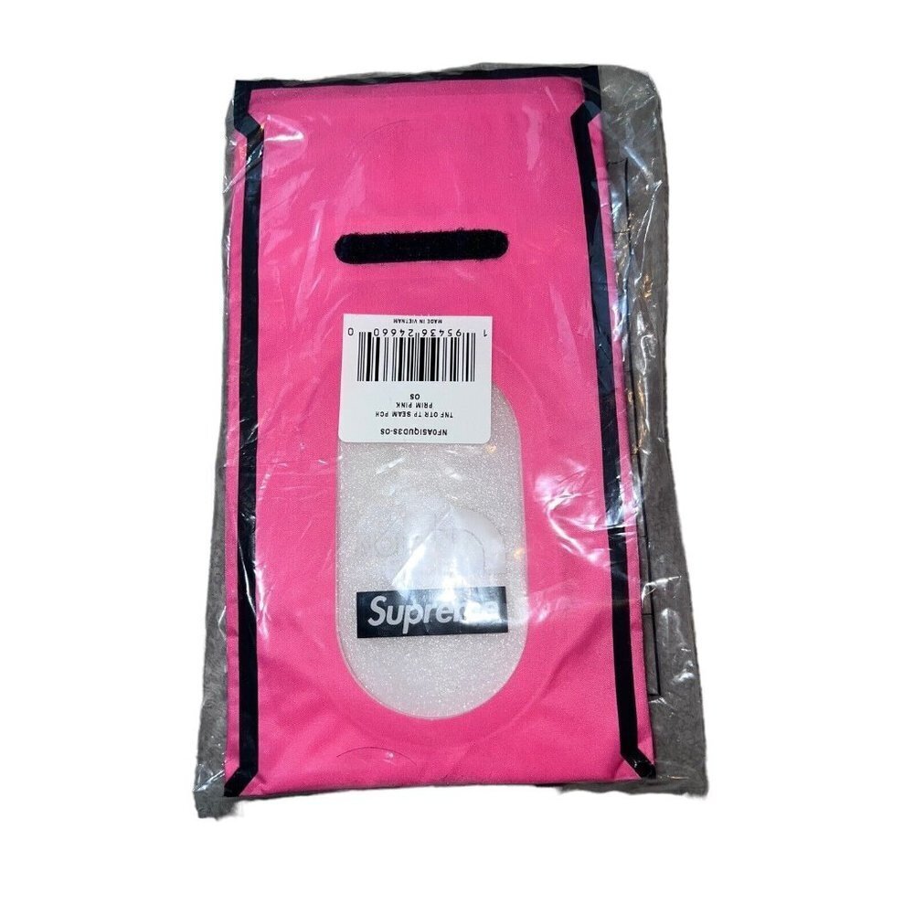NWT SUPREME x The North Face Pouch Neon Pink Neck Strap Summit Series